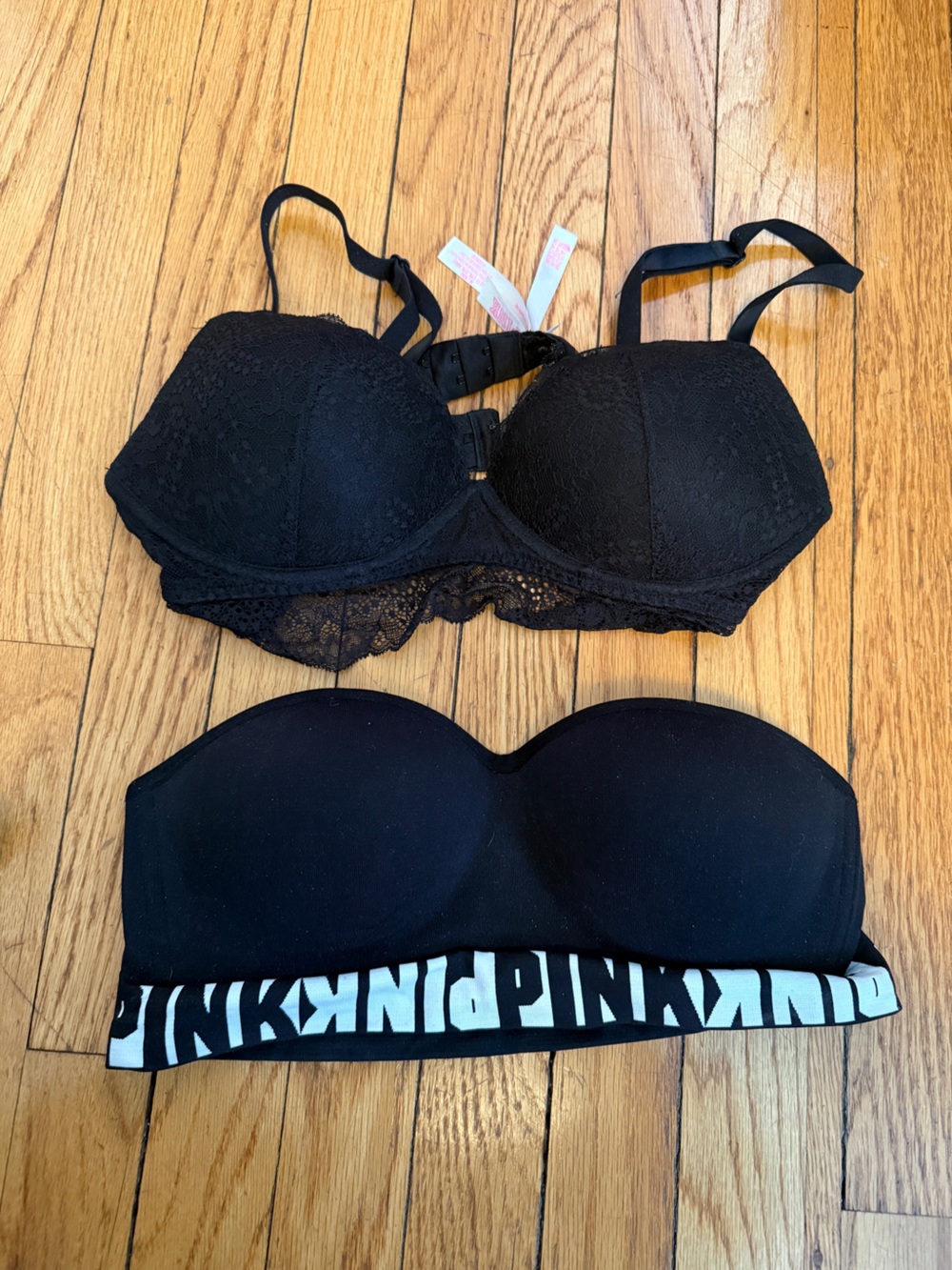 lot of 2 M VS pink bras